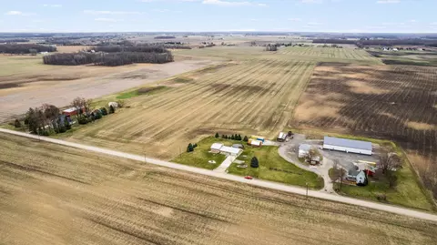 10401 Allison Rd, Maybee, MI 48159 photo 4