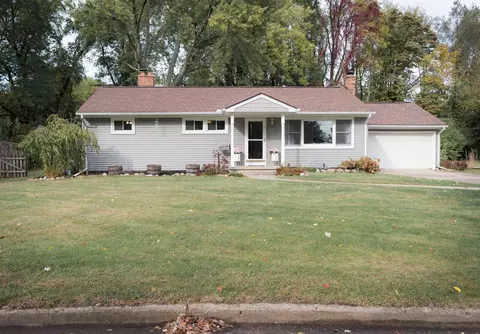 327 Northfield Dr, Battle Creek, MI 49015