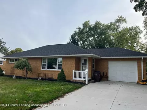 226 Grape St, Portland, MI 48875
