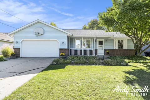 1242 E 8th St, Holland, MI 49423