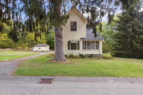 13664 Church St S, Coopersville, MI 49404