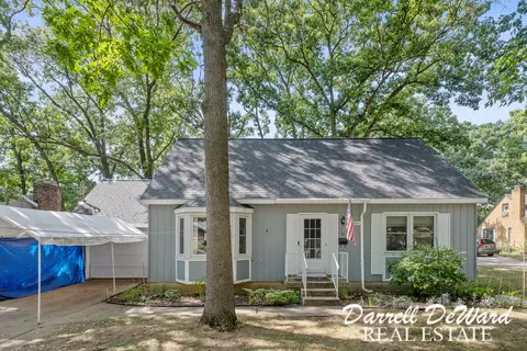 2651 Doncaster Ave SW, Wyoming, MI 49509