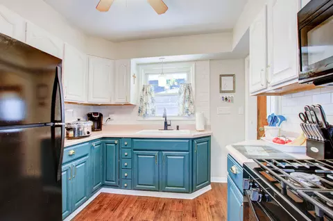 657 Sparks St, Jackson, MI 49202 photo 12