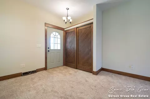 319 Ranney St, Belding, MI 48809 photo 7