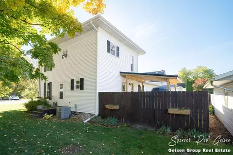 319 Ranney St, Belding, MI 48809 photo 34