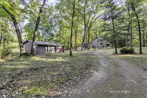 4471 Springbrook Rd, Jackson, MI 49201 photo 6