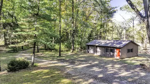 4471 Springbrook Rd, Jackson, MI 49201 photo 8