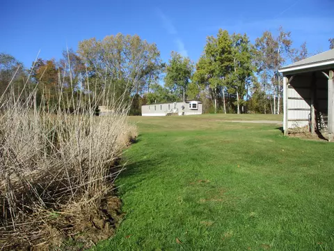 4512 E Stanton Rd, Stanton, MI 48888 photo 4