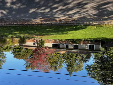630 Gilbert St, Jackson, MI 49202
