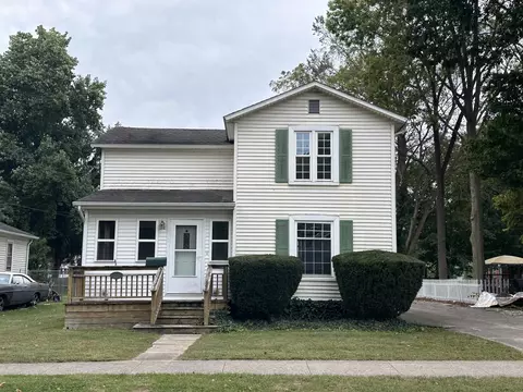 212 N Lincoln Ave, Three Rivers, MI 49093