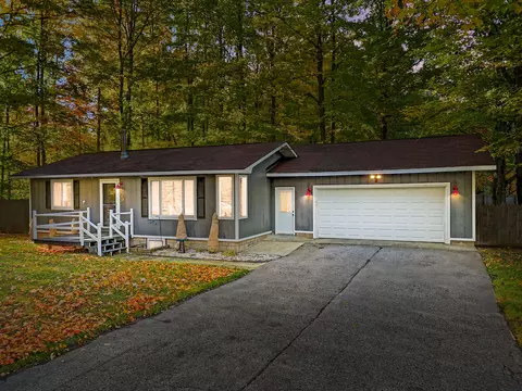 529 Ottawa Trl, Buckley, MI 49620
