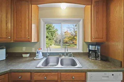 707 Leo Rd, Jackson, MI 49203 photo 22