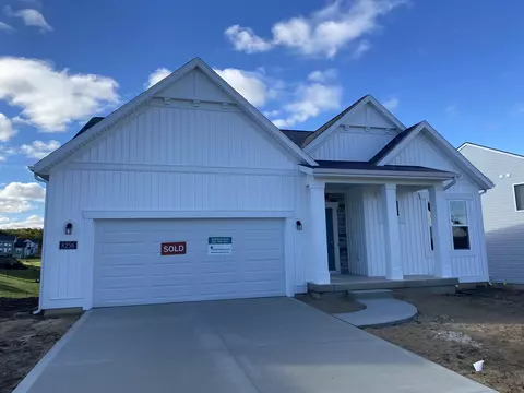 8256 Brickley St, Byron Center, MI 49315