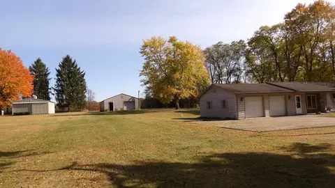 7620 N 41st St, Augusta, MI 49012 photo 3