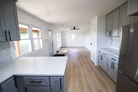 17224 Featherstone Rd, Constantine, MI 49042 photo 8