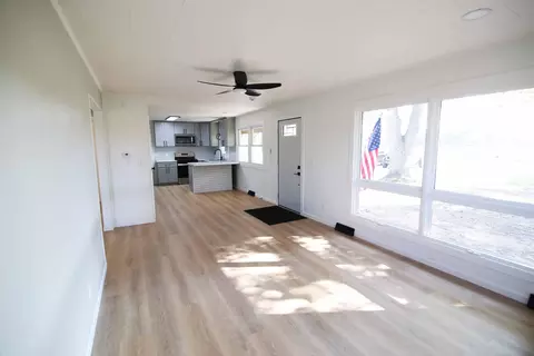 17224 Featherstone Rd, Constantine, MI 49042 photo 9