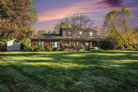 7786 Aspenwood Dr SE, Ada, MI 49301