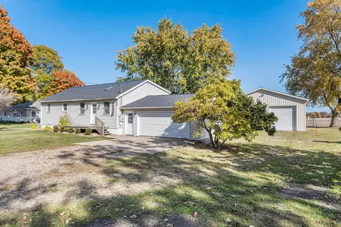 1563 S Main St, Martin, MI 49070