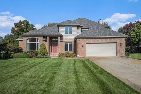 244 Minges Hills Dr, Battle Creek, MI 49015