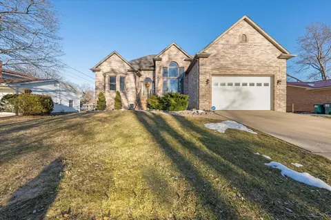 7394 Noel Ave, Dimondale, MI 48821