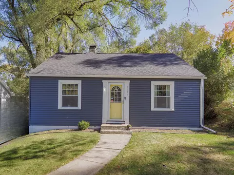 3717 S Rose St, Kalamazoo, MI 49001