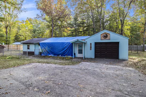 8191 E Johnson Rd, Branch, MI 49402