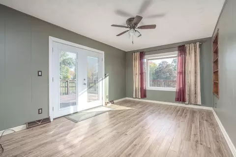 421 Abbott St, Colon, MI 49040 photo 17