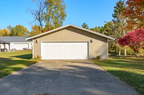 421 Abbott St, Colon, MI 49040 photo 6