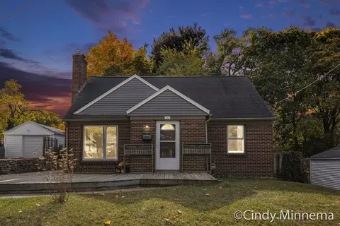1414 Hazen St SE, Grand Rapids, MI 49507