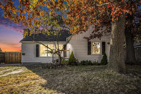 2777 Woodward Ave SW, Wyoming, MI 49509