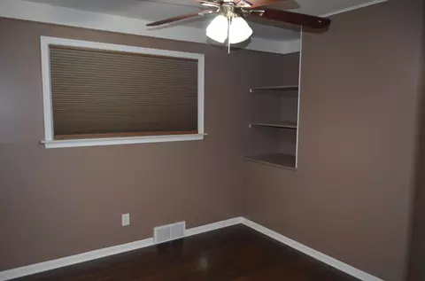 3920 Hayes St, Wayne, MI 48184 photo 9
