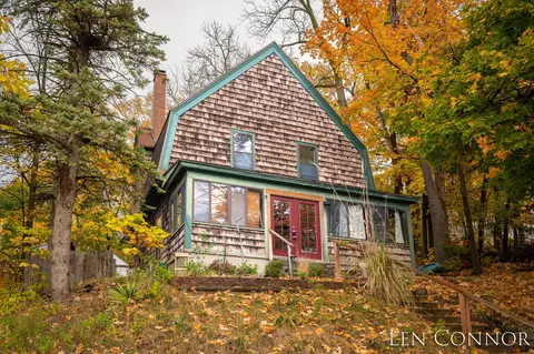 265 Quimby St NE, Grand Rapids, MI 49505