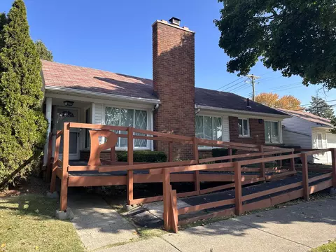 17630 Pine St, Dearborn, MI 48124