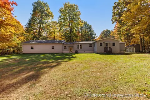13151 S Nickless Ln, Grant, MI 49327 photo 32