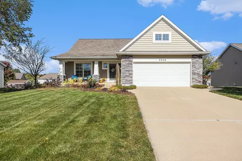 4346 Saddlehorn Dr, Hudsonville, MI 49426