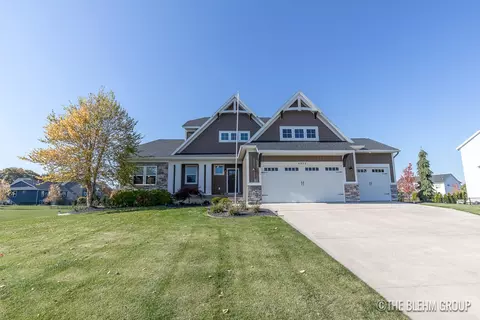 8071 Union Station Dr, Byron Center, MI 49315