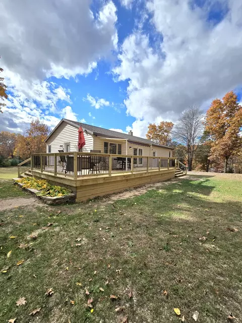 22128 Kendaville Rd, Pierson, MI 49339