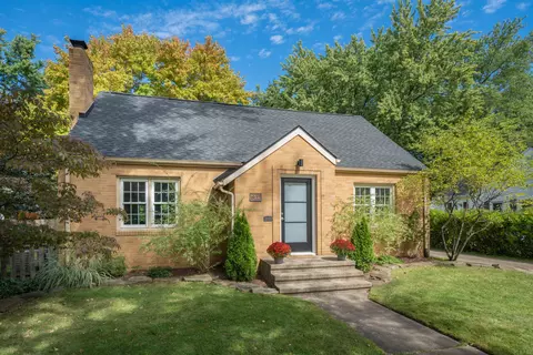 1827 Miles Ave, Kalamazoo, MI 49001