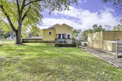 239 Evelyn St, Jackson, MI 49203 photo 12