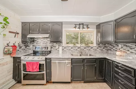 211 S Ithaca St, Ithaca, MI 48847 photo 7