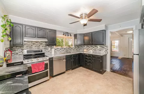211 S Ithaca St, Ithaca, MI 48847 photo 5