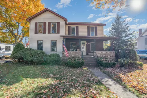 211 S Ithaca St, Ithaca, MI 48847 photo 3