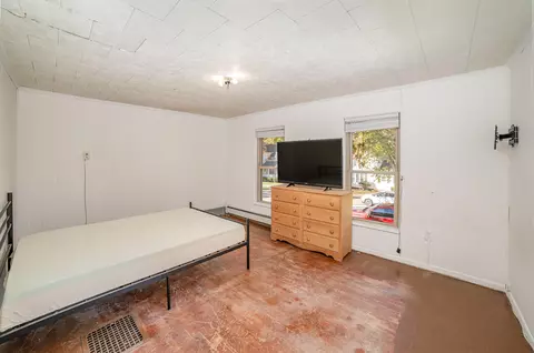 211 S Ithaca St, Ithaca, MI 48847 photo 14