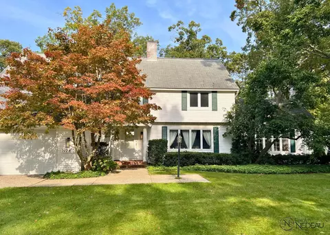 410 E Circle Dr, North Muskegon, MI 49445