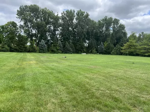 89 Candlewood Ct, Coldwater, MI 49036