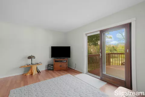855 Maplehill Ave SE, Ada, MI 49301 photo 8