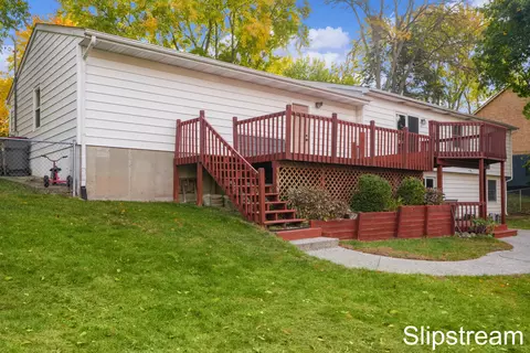 855 Maplehill Ave SE, Ada, MI 49301 photo 30
