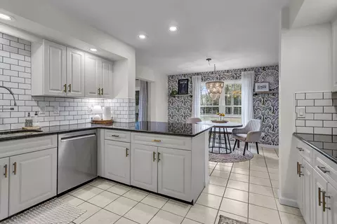 1210 Gilroy Rd, Jackson, MI 49201 photo 21