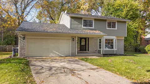 2550 Esch Ave, Ann Arbor, MI 48104
