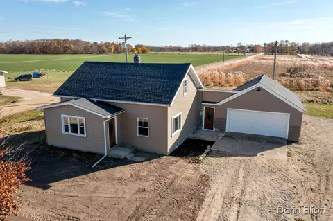 14009 W Maple Rapids Rd, Fowler, MI 48835 photo 3